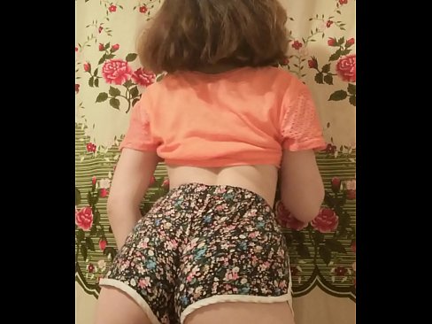 ❤️ Сэксуальная маладая красуня здымае шорты на камеру ❤❌ Рускае порна у нас ❌